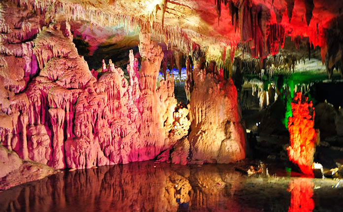 пещеры Сатаплиа