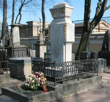 Могила Михаила Ломоносова