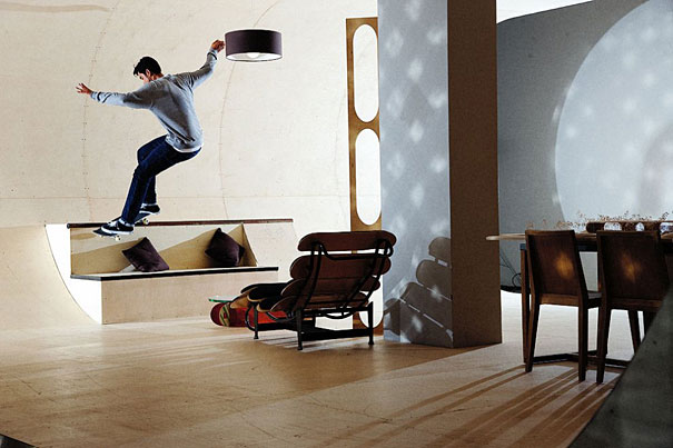 2-AD-Skateboard House, USA-01
