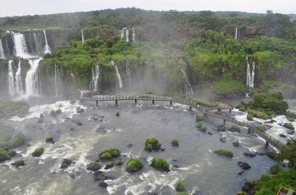 водопад анхель в южной америке
