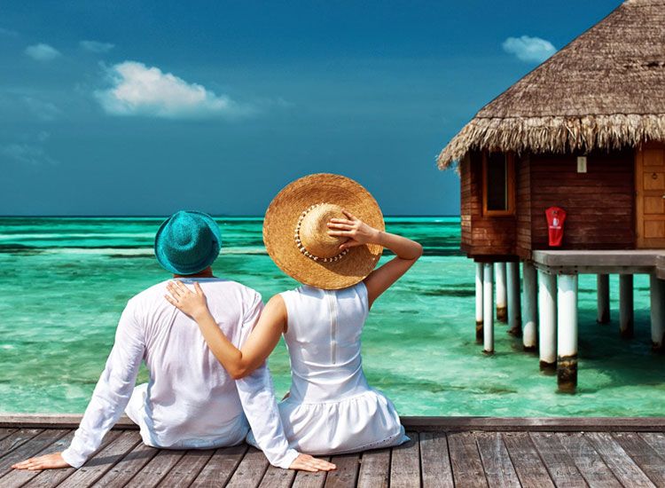 8 Popular Island Destinations for Honeymoon Near India
