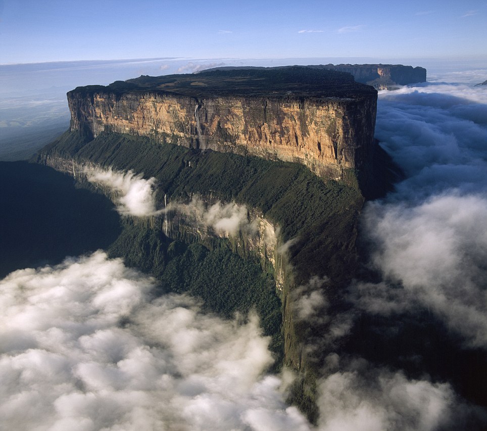 Aerial image of Tepuis, Venezuela South America: Mount Roraima ( Aerial image of Tepuis, Venezuela South America: Mount Roraima (