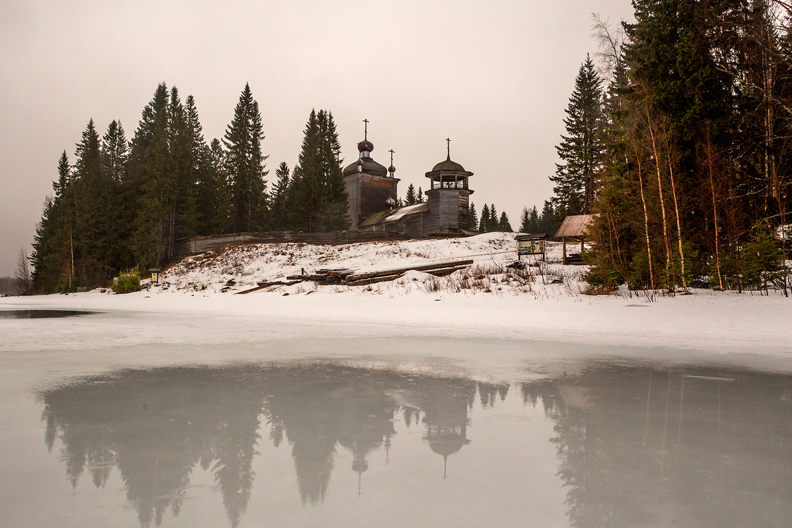 Водлозерский парк сайт. Водлозерский национальный парк. Национальный парк Водлозерский Республики Карелия. Озеро Водлозеро Водлозерский парк. Водлозерский национальный парк зимой.