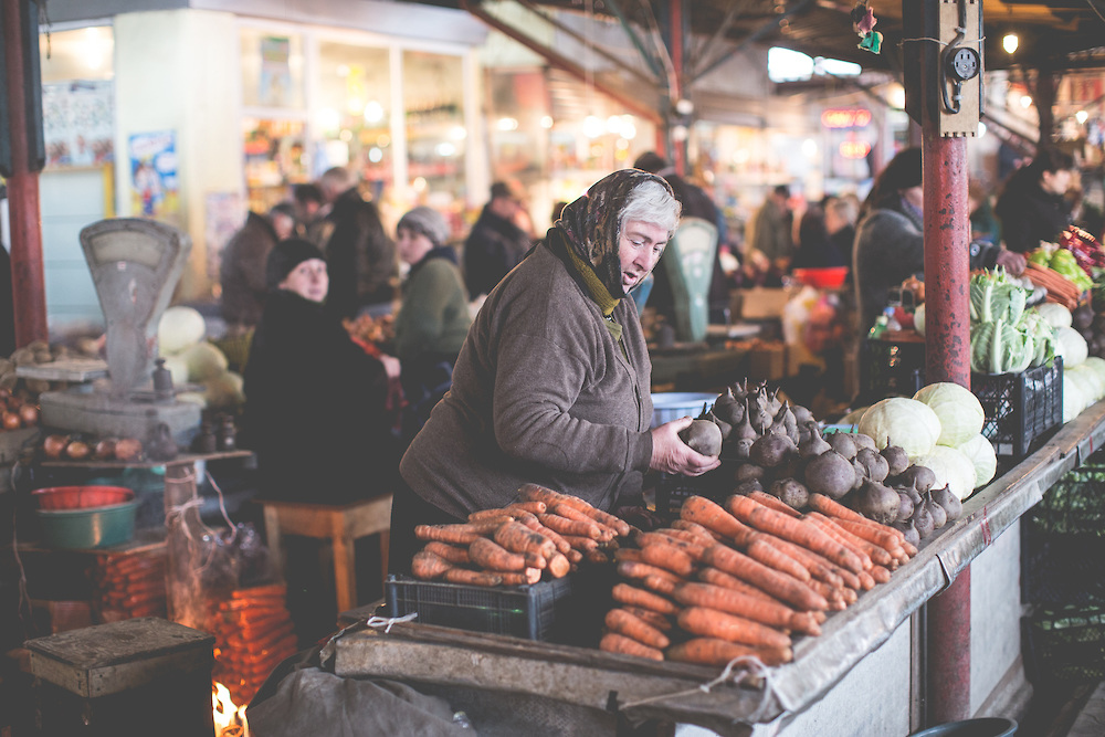 Местный рынок - то, что нужно посмотреть в Кутаиси