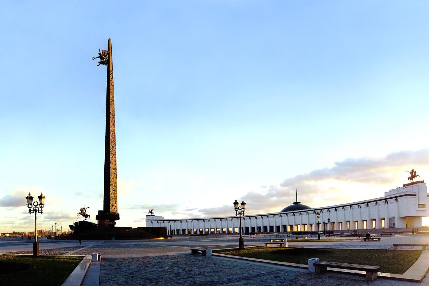 Поклонная гора достопримечательность в Москве