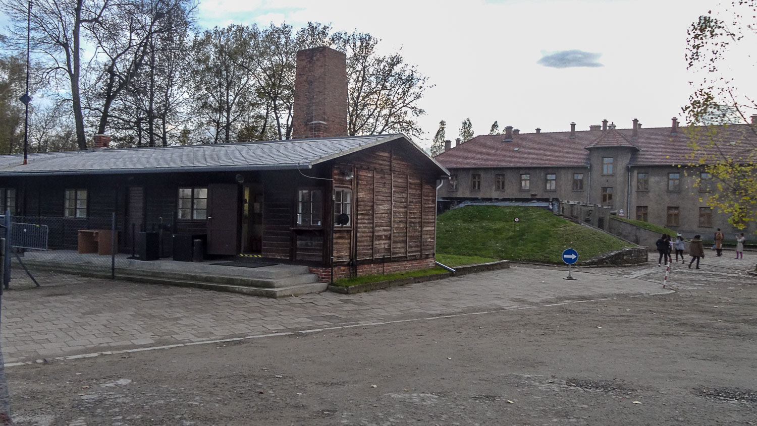 Бараки