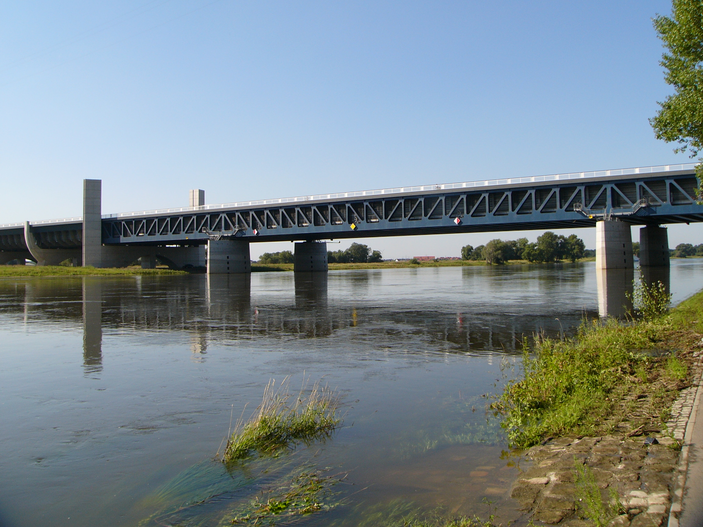 магдебургский водный мост в германии