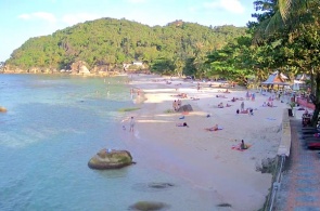 Пляж Лаем Нан веб камера онлайн (Laem Nan Beach) Пляж Лаем Нан веб камера онлайн (Laem Nan Beach)