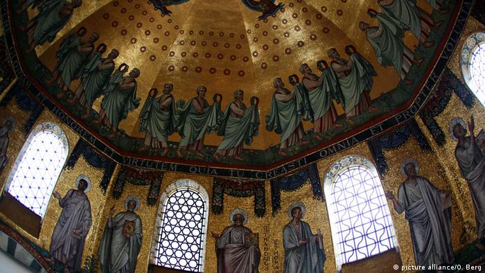 Купол Ахенского собора