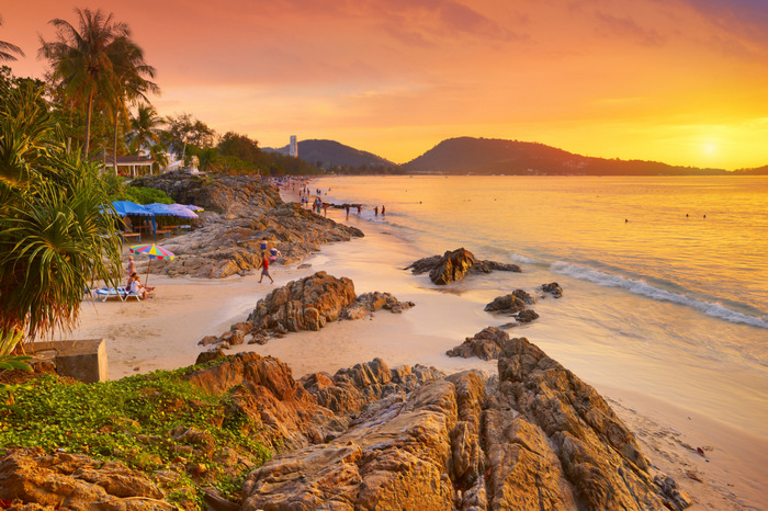 Patong-Beach-Phuket-710x473.jpg