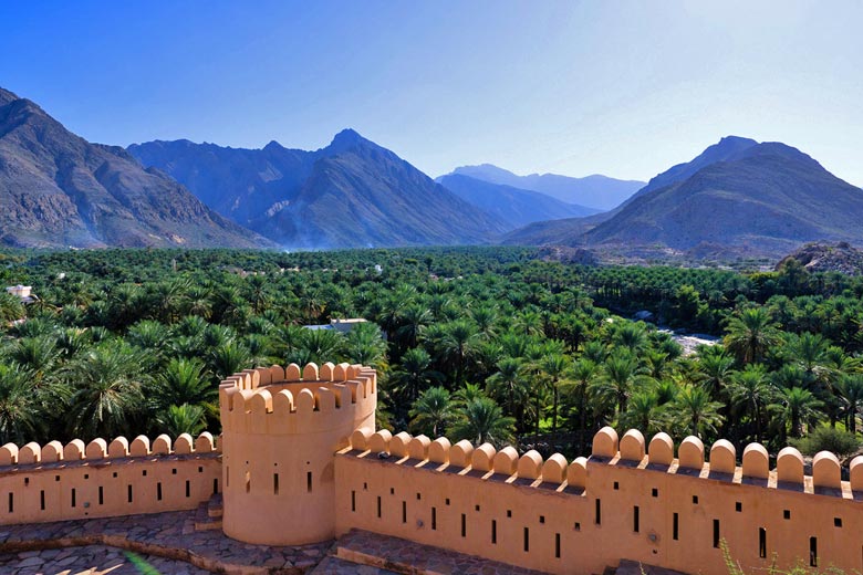 The fort and oasis of Nakhal, Oman © Juozas Salna - Flickr Creative Commons